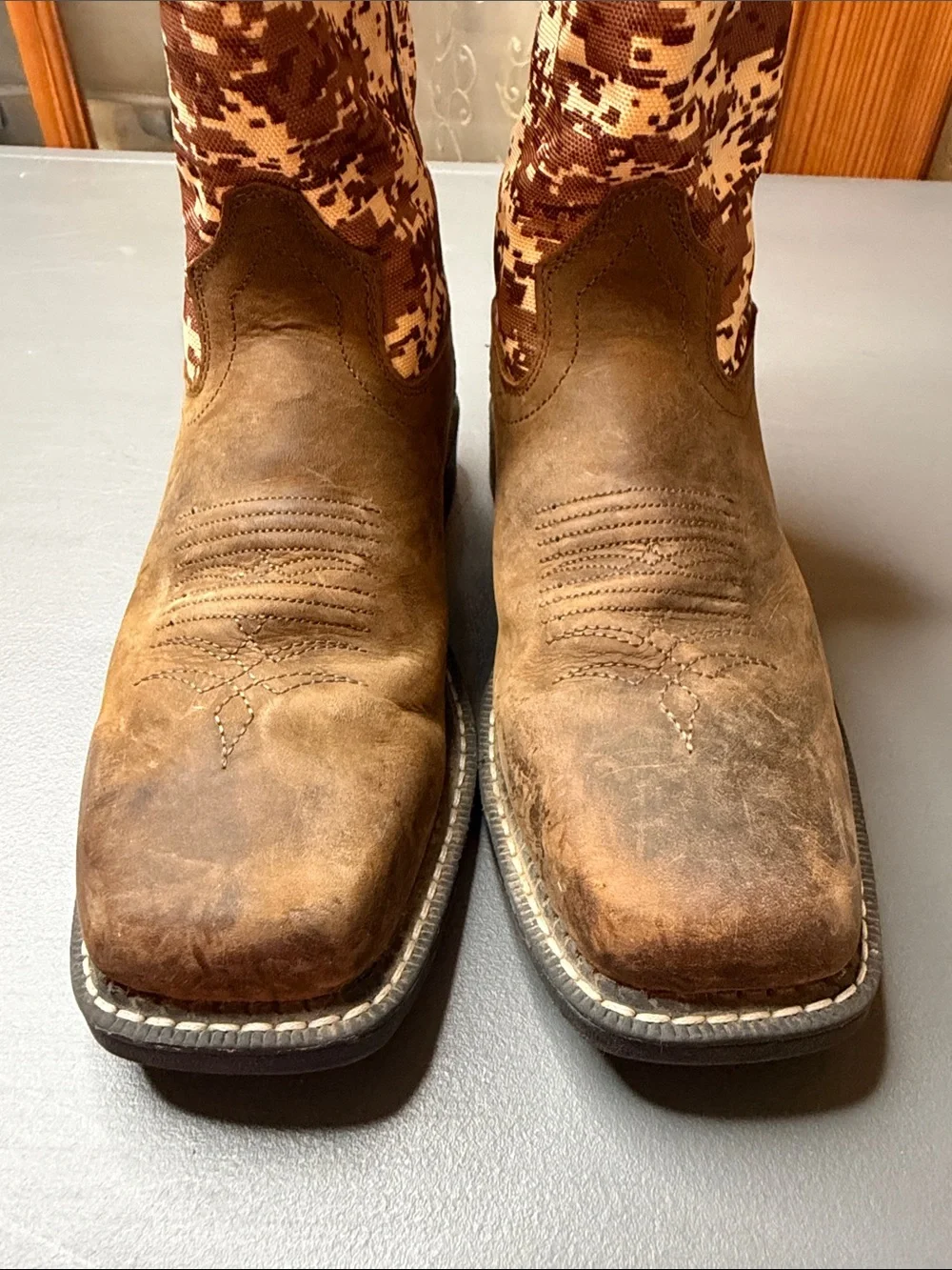 Kid’s Old West Brown/Camo Cowboy Boots. Size: 3